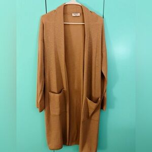 Aritzia Babaton Camel Open Front Cardigan